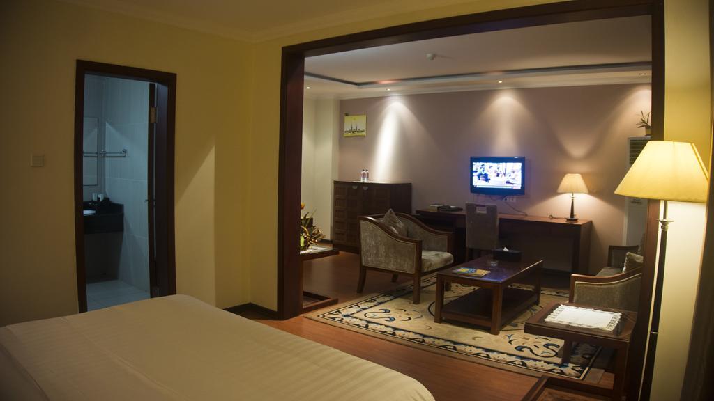 G.S Plaza Hotel Accra Buitenkant foto