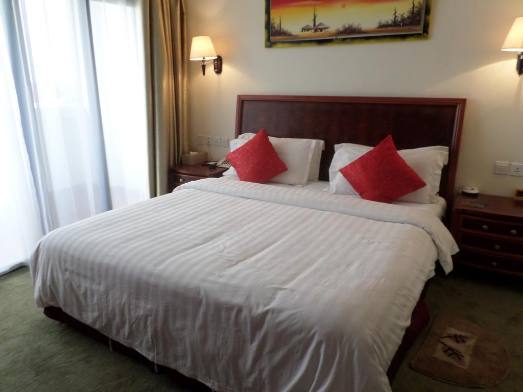 G.S Plaza Hotel Accra Buitenkant foto
