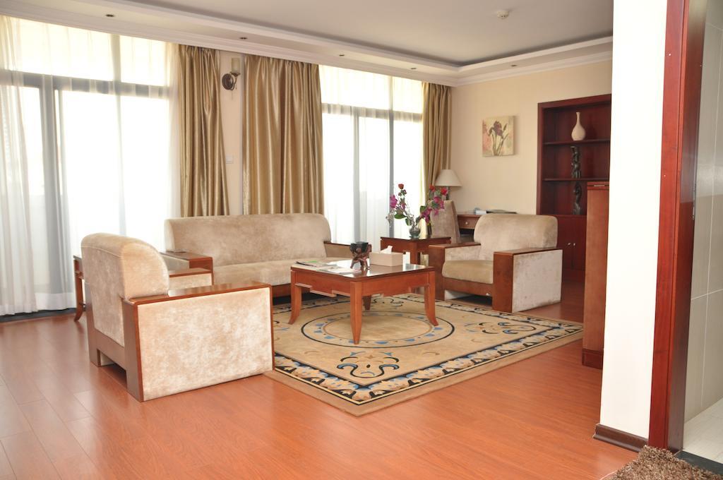 G.S Plaza Hotel Accra Buitenkant foto
