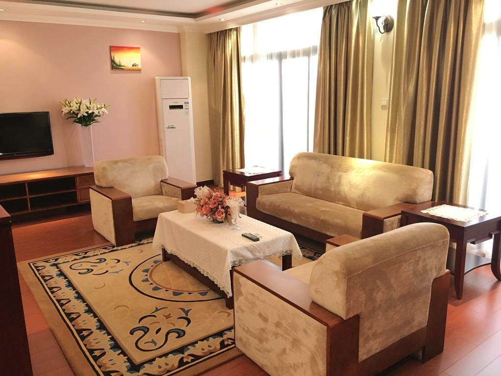 G.S Plaza Hotel Accra Buitenkant foto