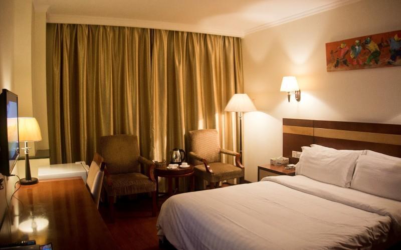 G.S Plaza Hotel Accra Buitenkant foto